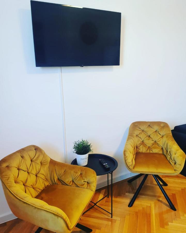 Astra Home Sibiu Bagian luar foto